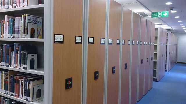 Compact Shelves for Fine Arts Collection 
